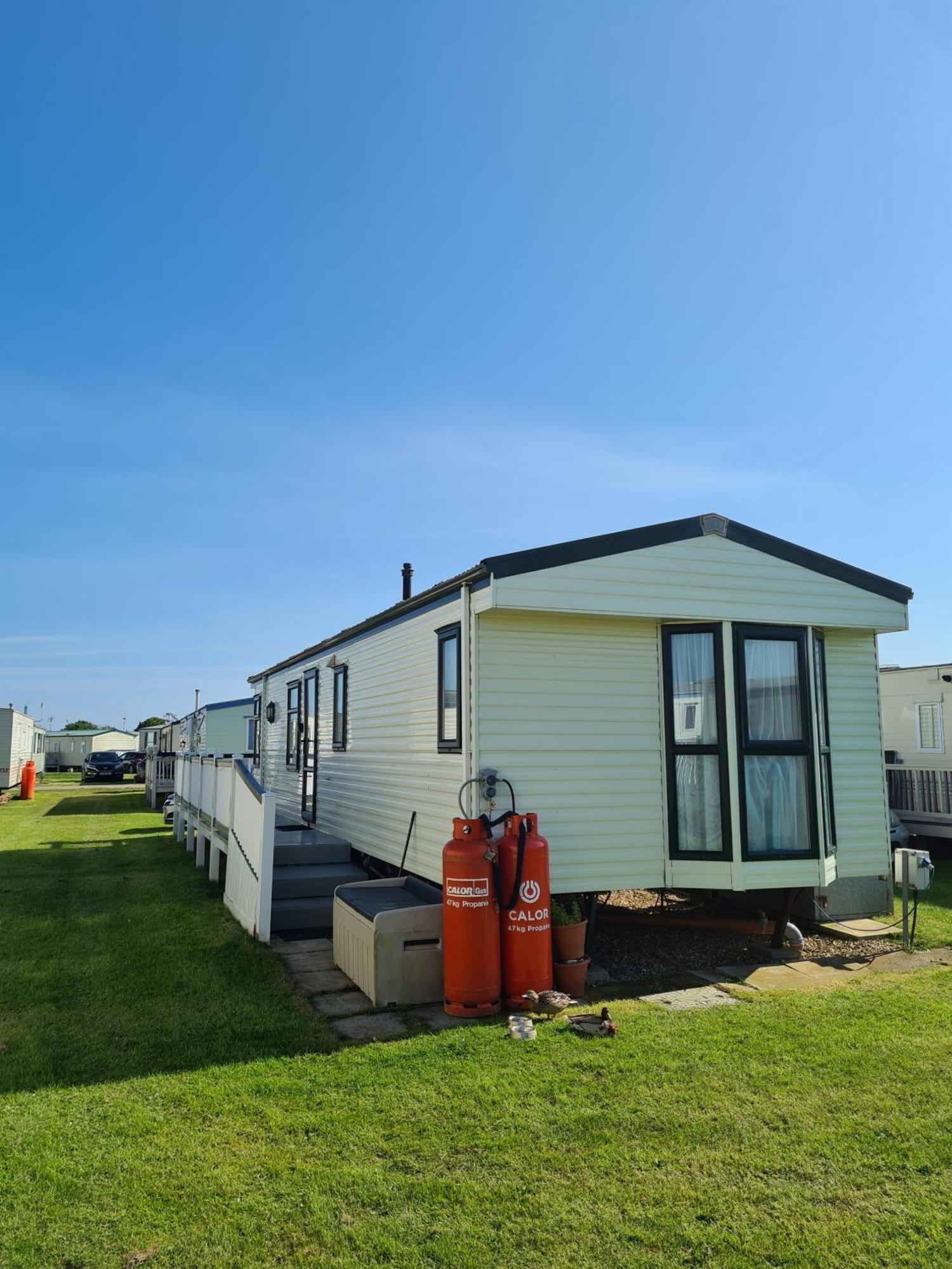 5 Berth Family Caravan Ingoldmells Скегнес Екстериор снимка