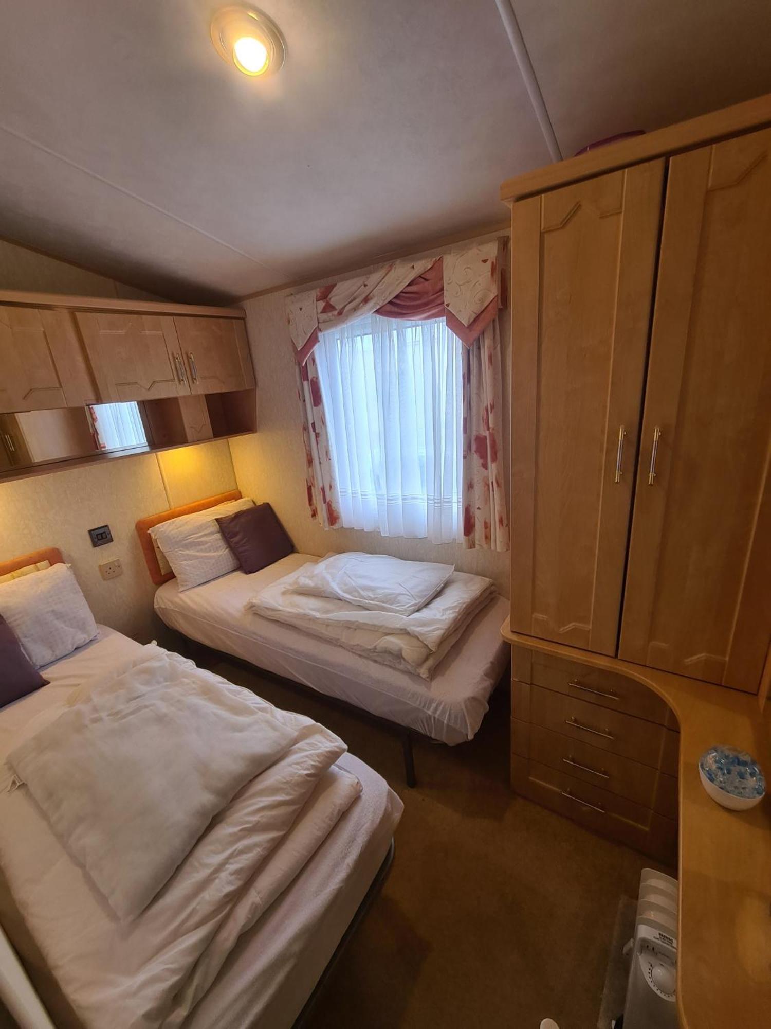 5 Berth Family Caravan Ingoldmells Скегнес Екстериор снимка